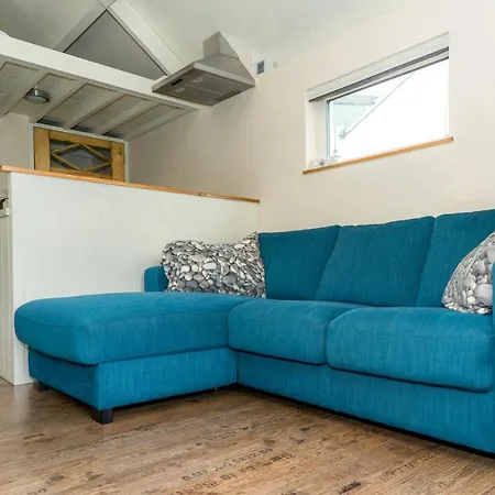 Klein Polderhuis Holiday home *